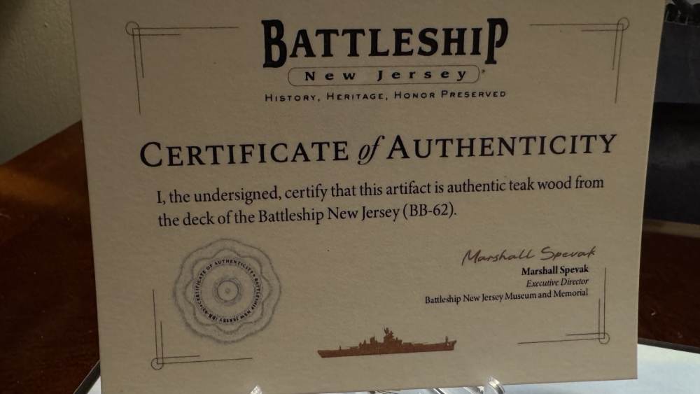 NAA .22 Magnum USS New Jersey BB-62 Teak Heirloom 1 of 2 Penny No Reserve-img-4