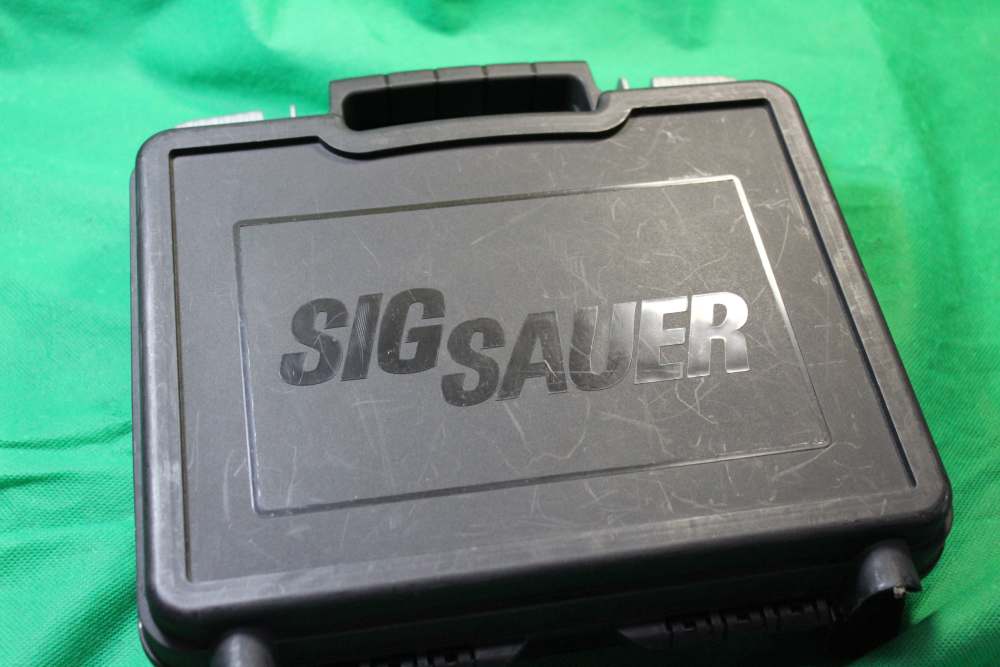 Sig Sauer Model 1911R 45 BSS Semi-Auto Pistol Nitron Sights NICE w Box 1911-img-8
