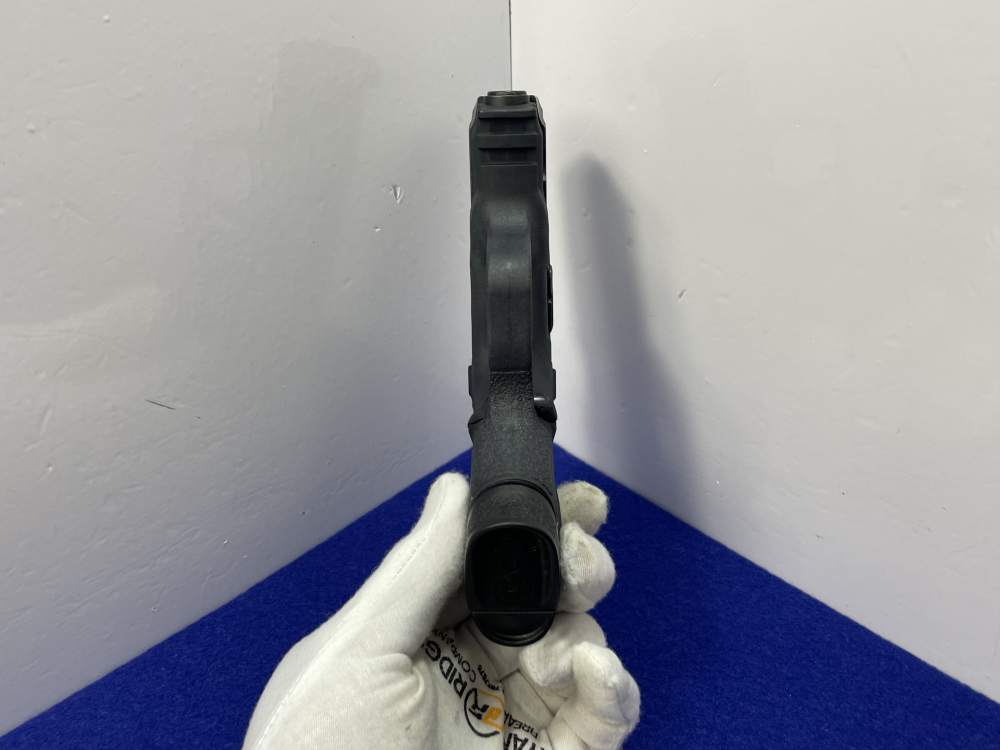 Smith & Wesson M&P9c 3.5" Black *AMAZING SEMI-AUTO CONCEAL CARRY HANDGUN*-img-31