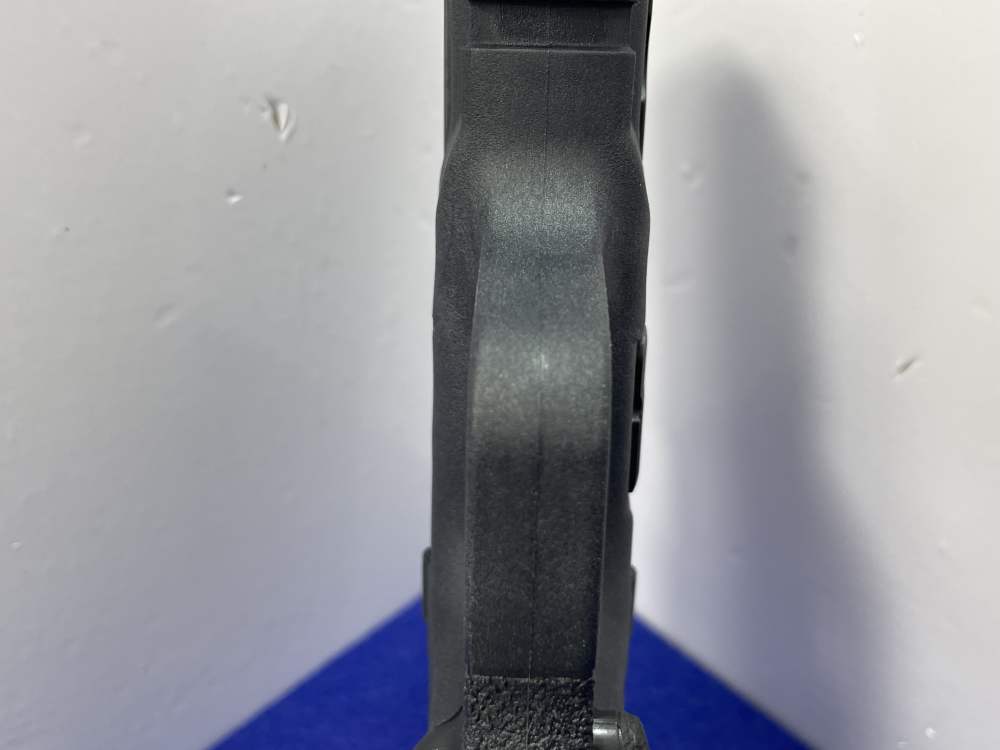 Smith & Wesson M&P9c 3.5" Black *AMAZING SEMI-AUTO CONCEAL CARRY HANDGUN*-img-33