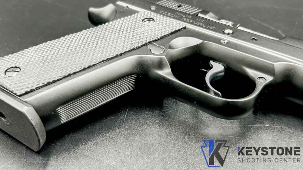 Rare CZ 40B 10+1 4.255" Barrel Semi Auto Pistol w/ Original Box-img-4