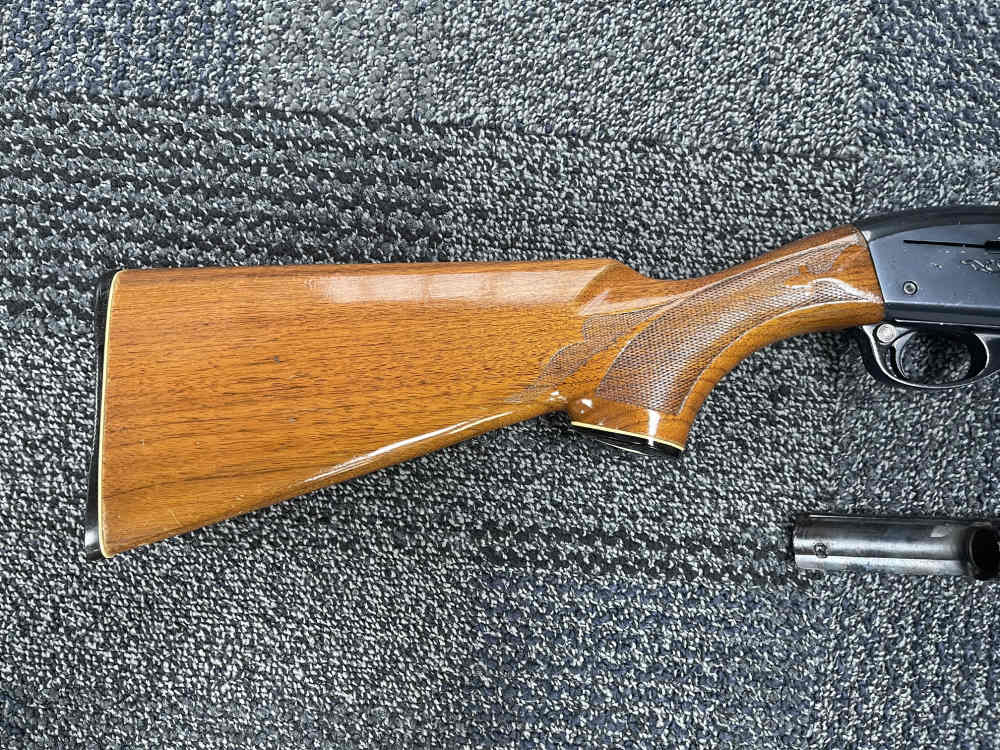 Remington 1100 12 gauge with 26 & 30" Barrels-img-1