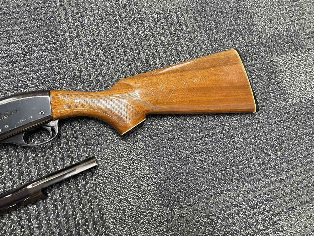 Remington 1100 12 gauge with 26 & 30" Barrels-img-8
