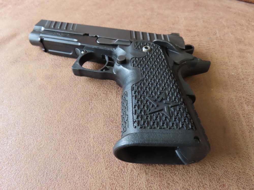 STACCATO C2 W/OG CASE & 2 MAGAZINES-img-4