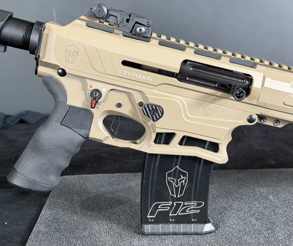 Typhoon F12 FDE shotgun Saiga -img-3