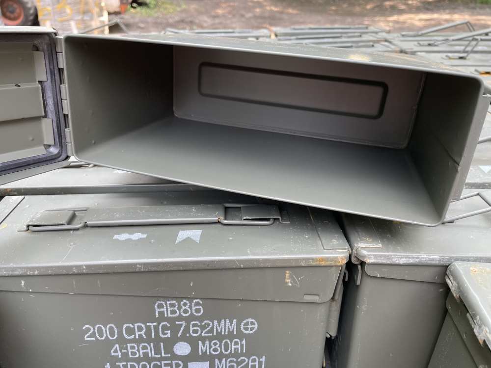 228 ammo cans 30 caliber M1 enbloc will ship very clean-img-4