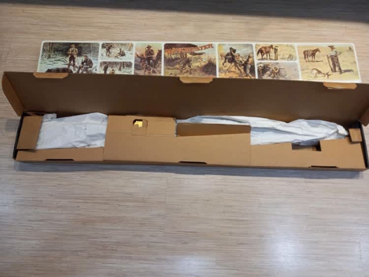 WINCHESTER 94 CENTENNIAL 66 LEVER RIFLE 30.30 GOLD PLATED BOX NEVER FIRED!-img-19