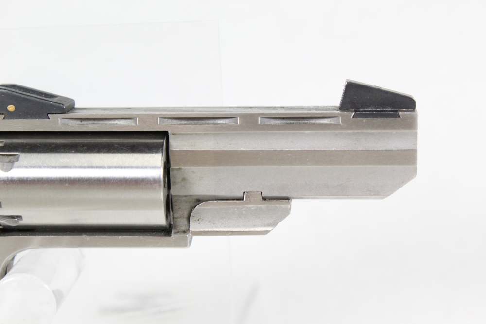 North American Arms NAA Black Widow .22 WMR & .22 LR Mini Revolver w/ Box-img-5
