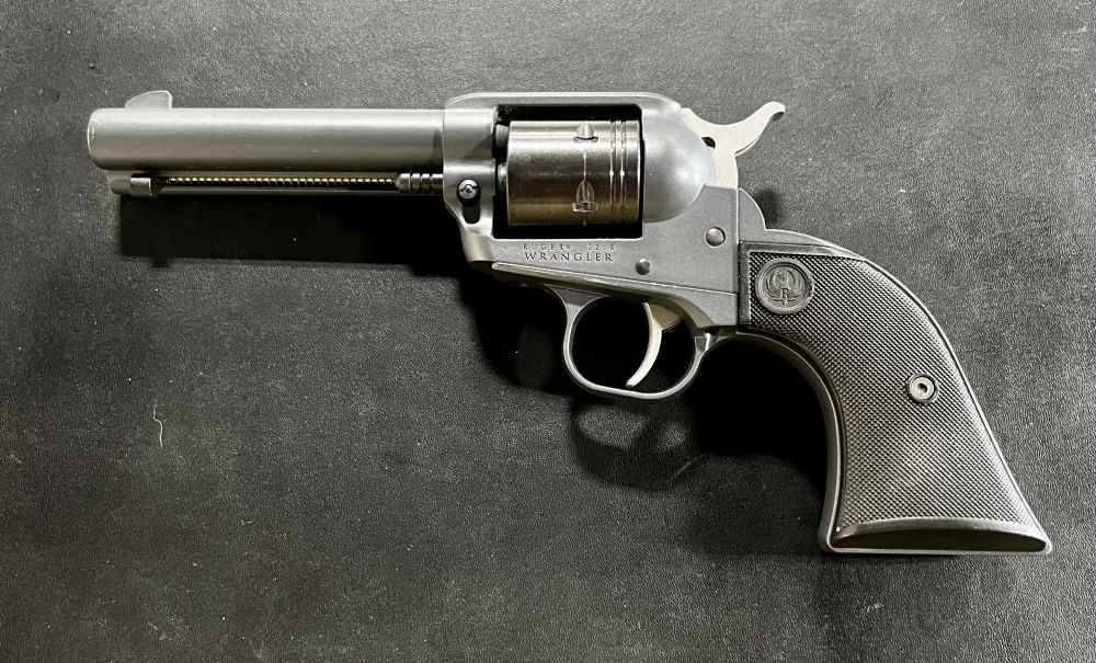 Ruger Wrangler .22LR Revolver-img-1