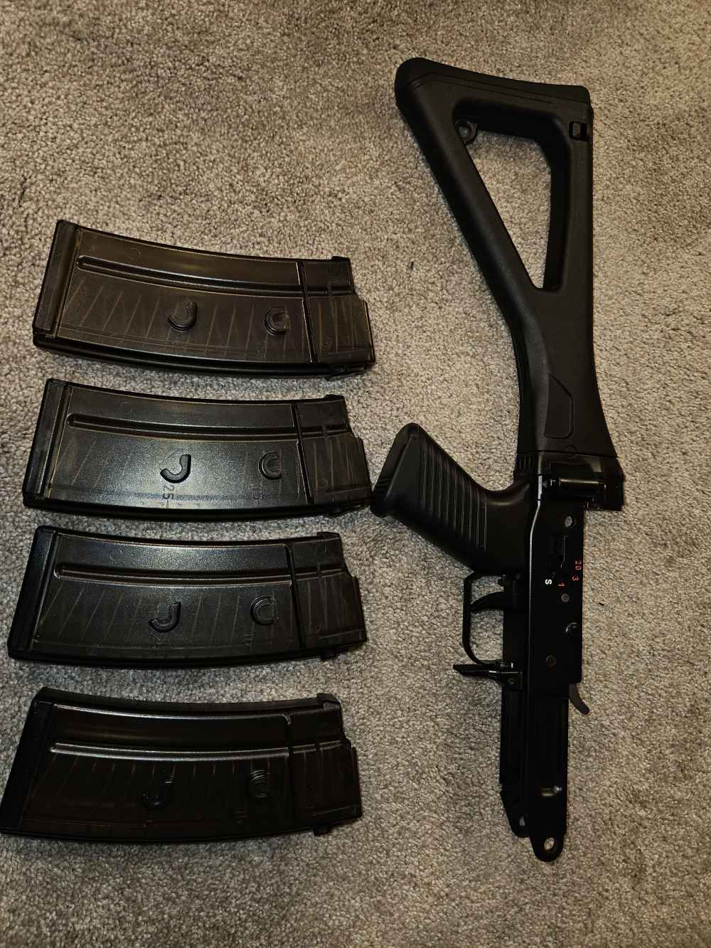 SWISS Sig 551, 556, 55X, lower,  folding , 4 position safety, magazines.-img-1