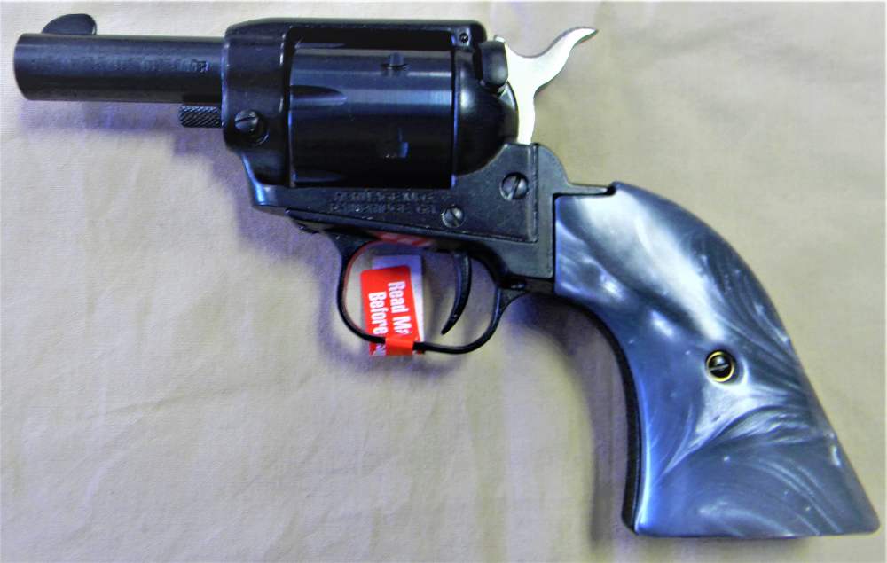 New Heritage Barkeep Revolver   22LR-img-3