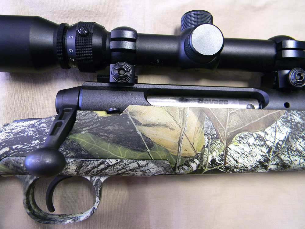 Used Savage Axis   22-250 Rem.-img-2