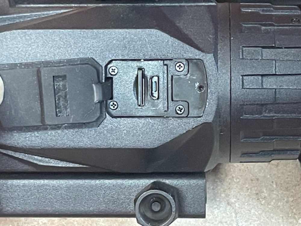 SIGHT MARK WRAITH 4-32X50 DIGITAL RIFLE SIGHT W/ ILLUMINATOR-img-4