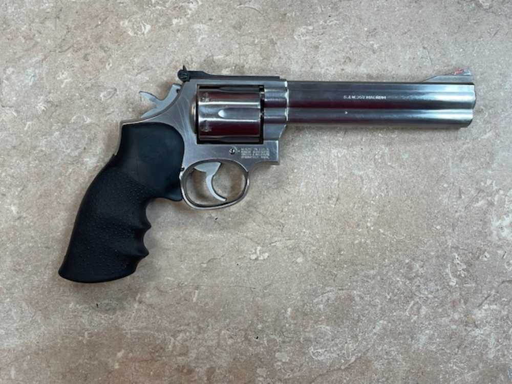 SMITH AND WESSON 686-1 PRELOCK 357 MAGNUM 6" BARREL -img-1
