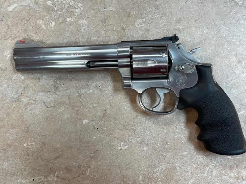 SMITH AND WESSON 686-1 PRELOCK 357 MAGNUM 6" BARREL -img-0