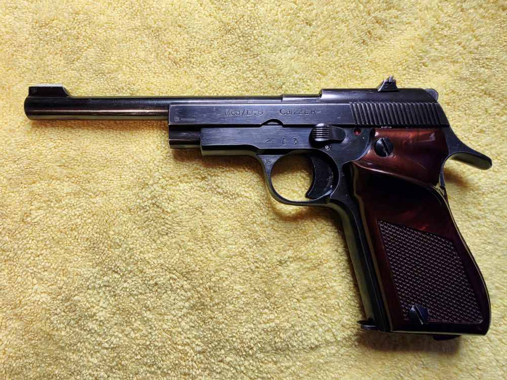 French made Unique D6 by Manufacture d'Armes des Pyrénées Françaises (MAPF)-img-1