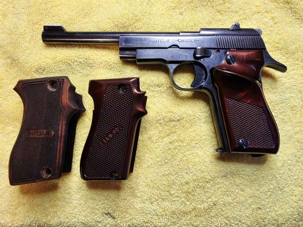 French made Unique D6 by Manufacture d'Armes des Pyrénées Françaises (MAPF)-img-0