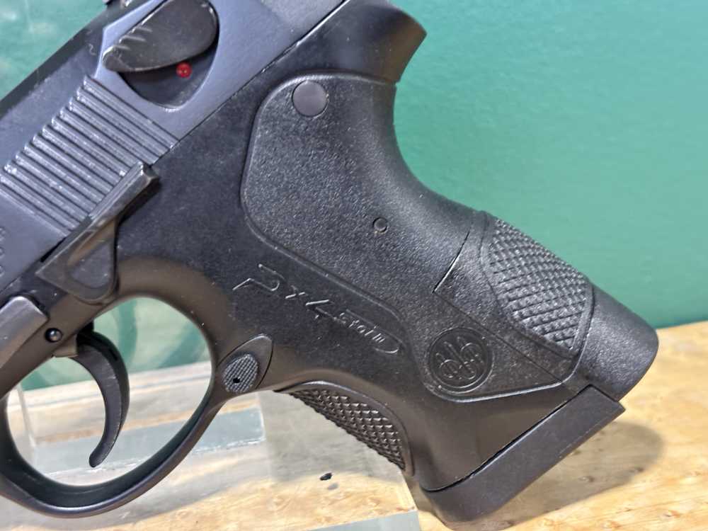 Beretta PX4 Storm Sub Compact 9mm Mfg in Italy-img-3