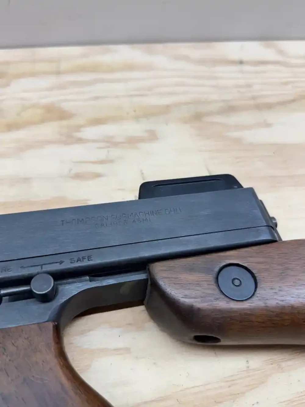 Auto-Ordnance Thompson U.S. Model 1928 .45 ACP Transferable Machine Gun-img-4