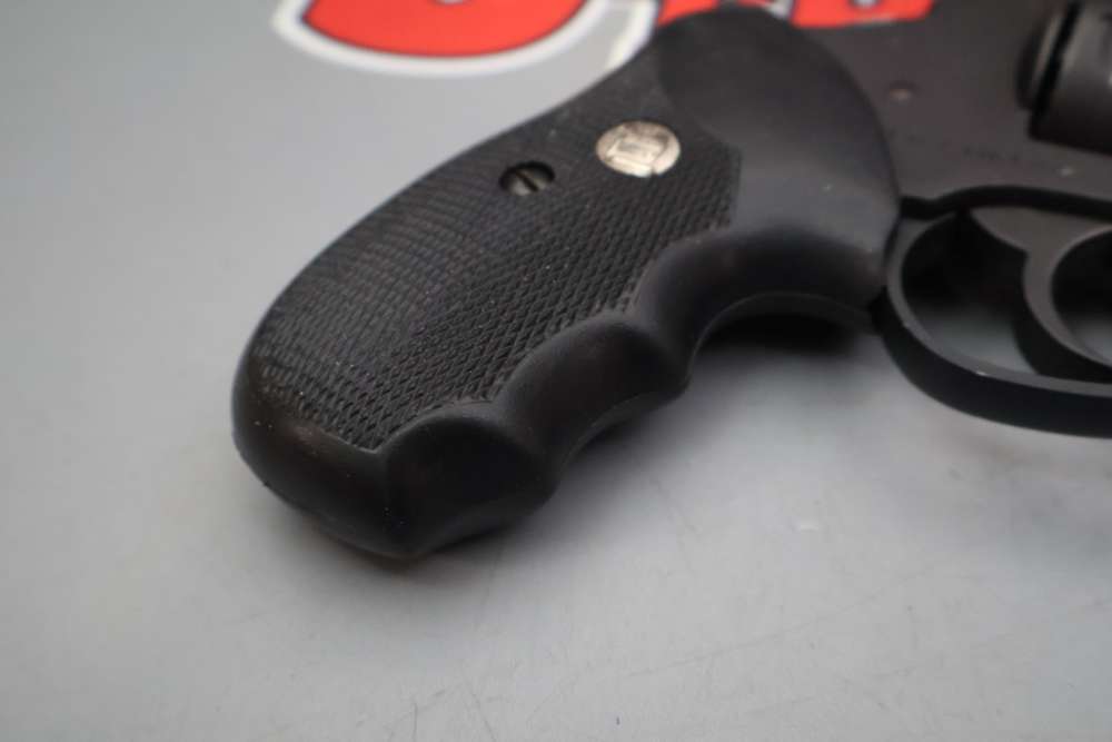 Charter Arms Off-Duty .38 SPL  2" -img-19