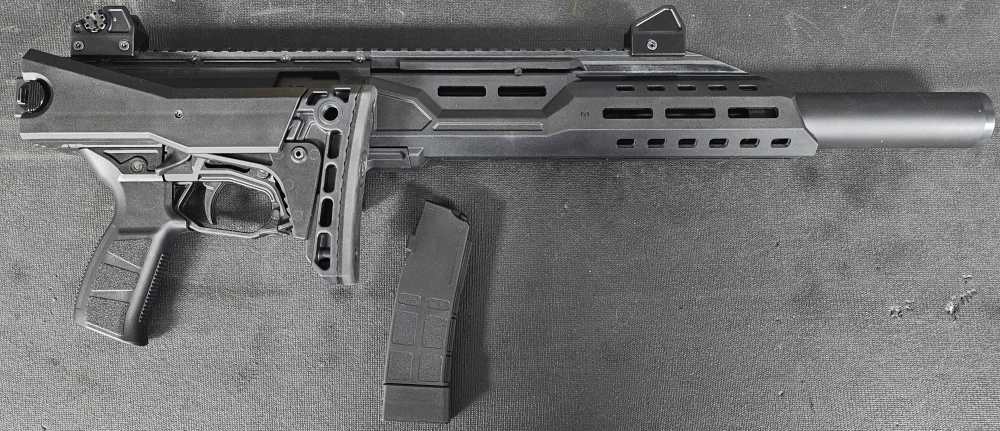 CZ Scorpion EVO 3+ .9mm x3 mags and OEM box-img-2
