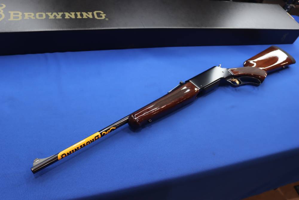 Browning Model BLR LW Rifle 308WIN 20" High Gloss NEW 308 WIN Walnut NIB LA-img-45