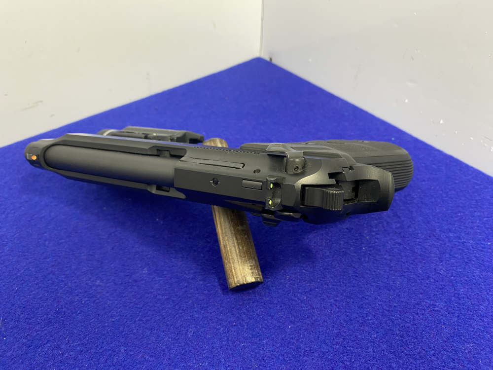 Beretta 92A1 9mm Black 4.9" *STREAMLIGHT TLR-1 & ALIEN GEAR HOLSTER*-img-33