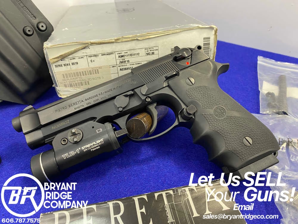 Beretta 92A1 9mm Black 4.9" *STREAMLIGHT TLR-1 & ALIEN GEAR HOLSTER*-img-0