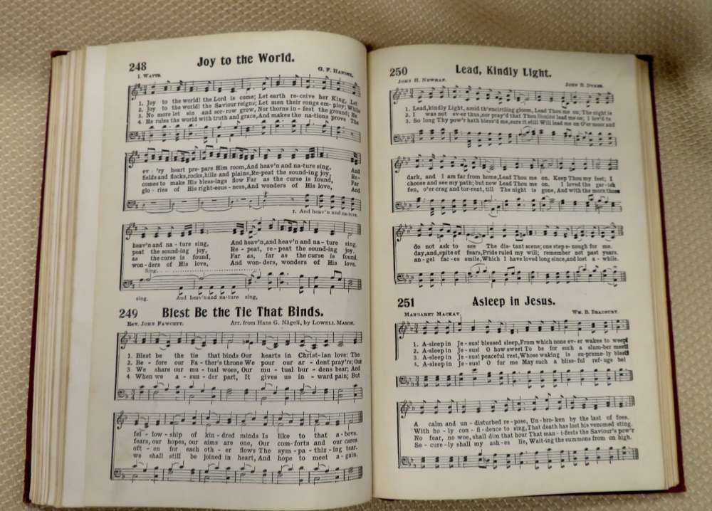 Premier Hymns song book copyright 1926-img-6