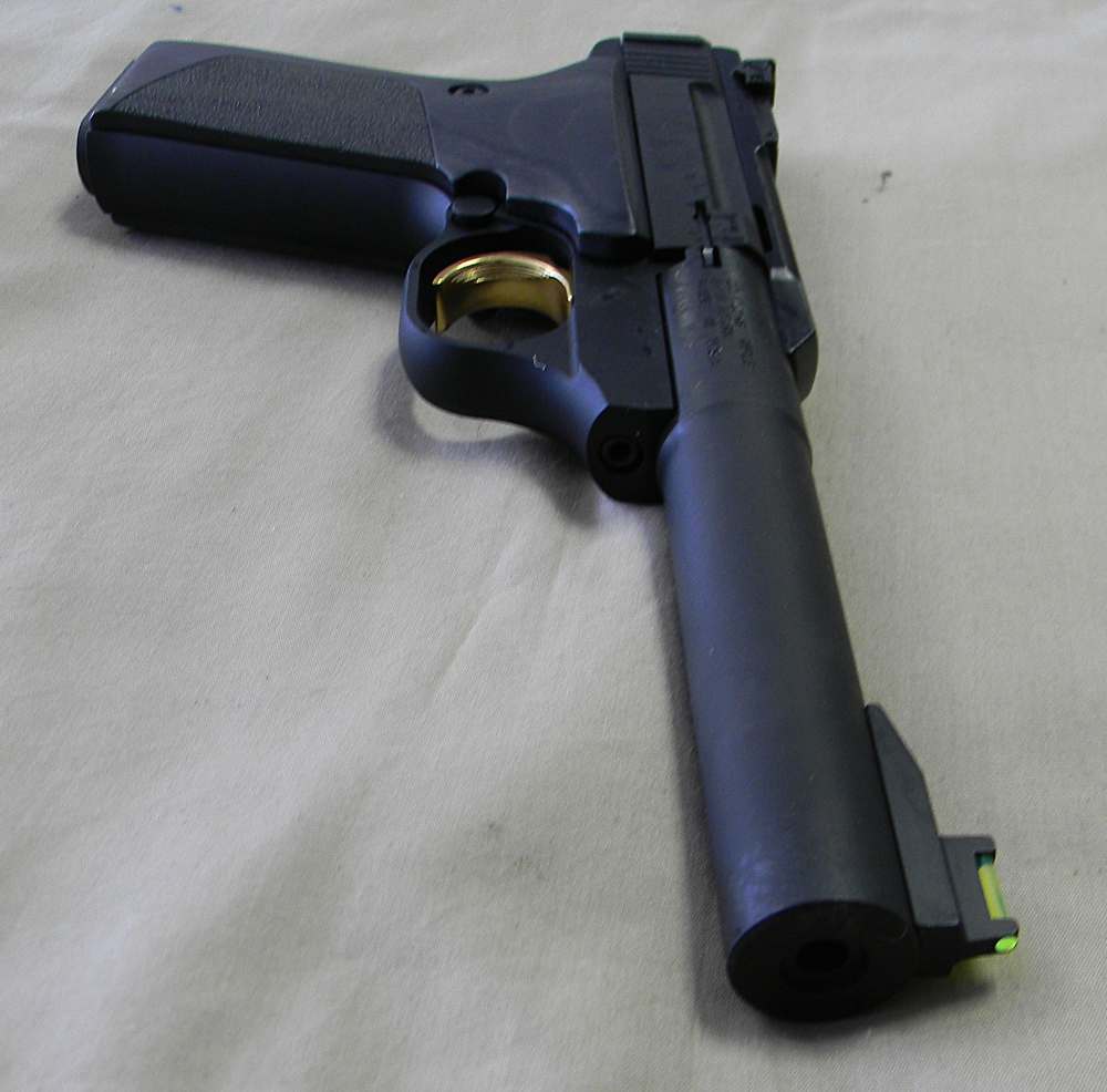 New Browning Buck Mark 22 LR-img-2
