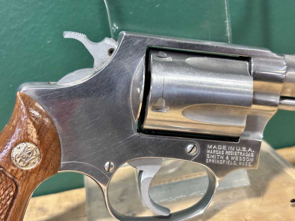 Smith and Wesson 60 No Dash Stainless Snub Nose Revolver 2" -img-6