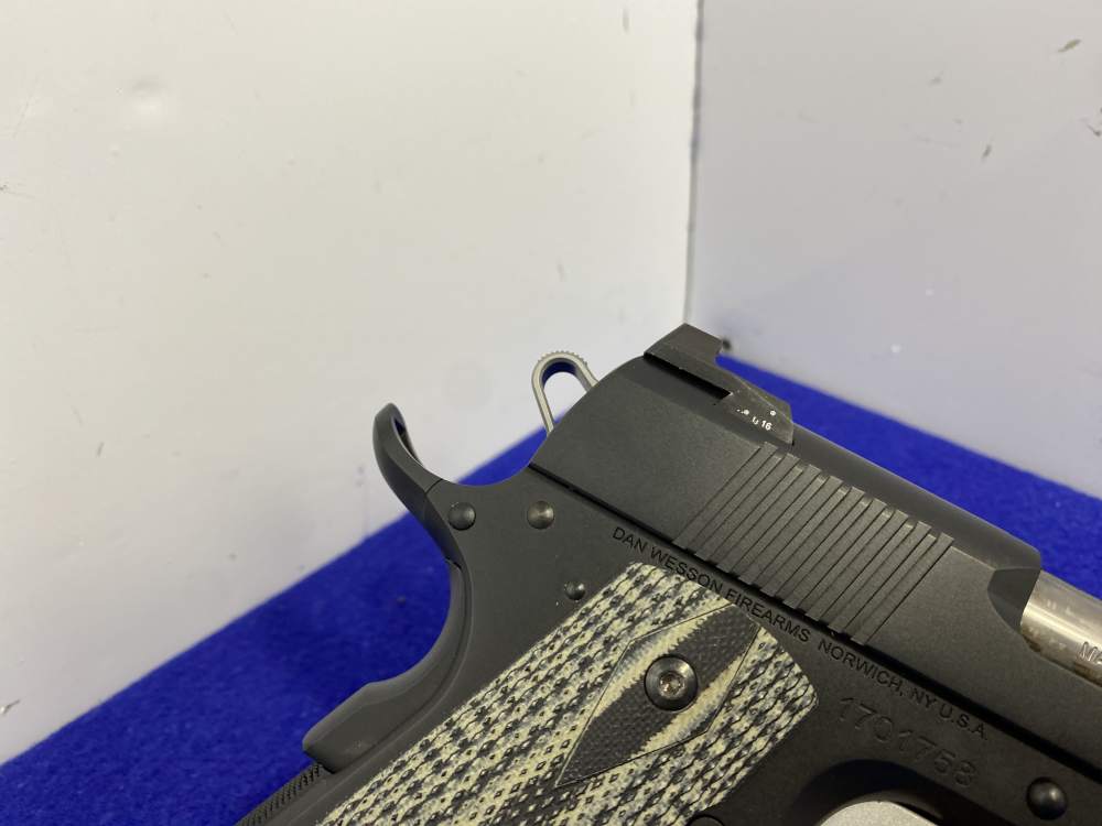 Dan Wesson Valor 10mm Black 5" *HIGHLY DESIRABLE 1911 PLATFORM*-img-19