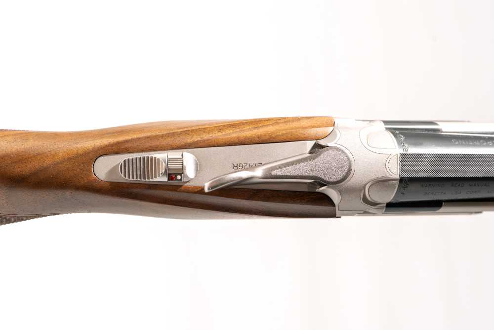 Beretta 694 Sporting 12 GA 32 IN Wood/Blued -img-4