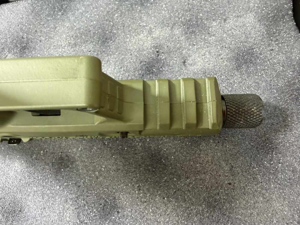 Kel-Tec Model 17 Semi-Auto Pistol in .22LR. - Five (5) 15rd Mags - Threaded-img-8