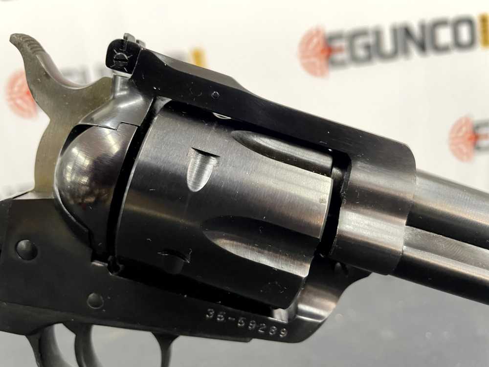 RUGER NEW MODEL BLACKHAWK .357 MAGNUM 6 1/2" 6RD BLUE/WOOD-img-4