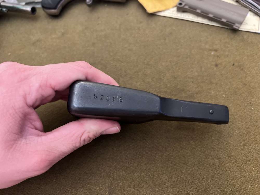 Nice original early Chinese Sino-Soviet SKS 7.62x39 fixed 10 round magazine-img-1