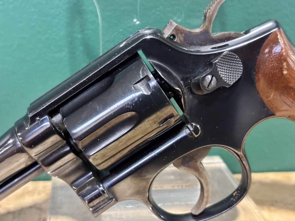 Smith and Wesson Model 10 10-5 .38 Spl 4" High Polish Blued -img-8