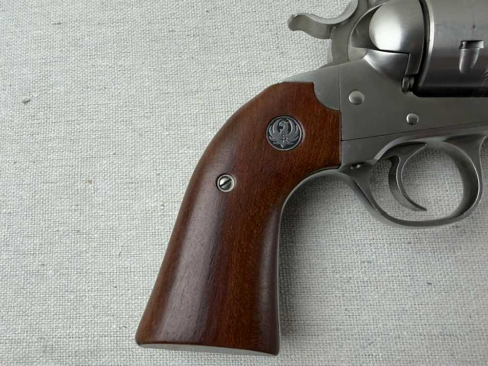 Ruger New Model Blackhawk 41 Mag 5.5" Stainless W/Box Bisley-img-15