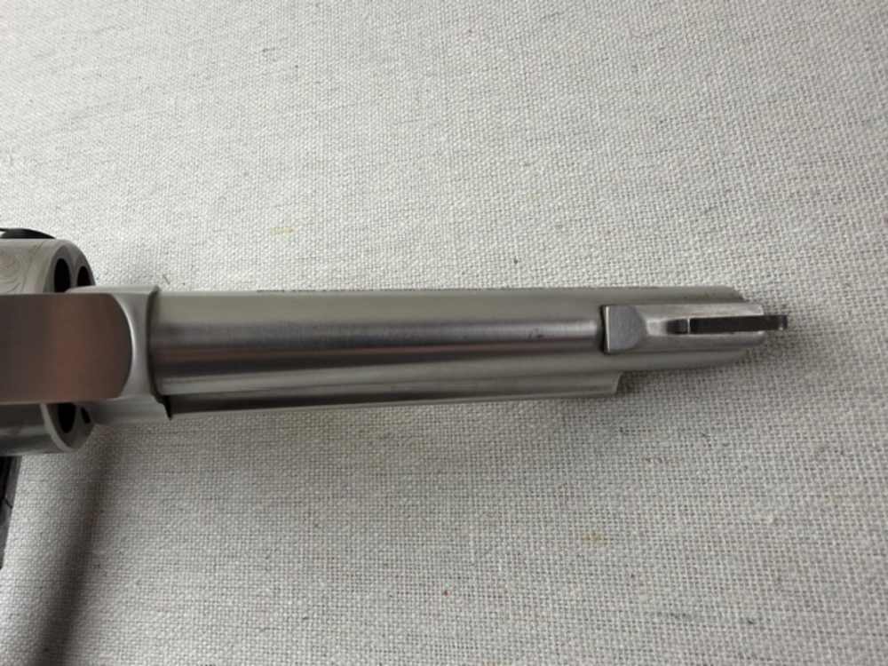 Ruger New Model Blackhawk 41 Mag 5.5" Stainless W/Box Bisley-img-7