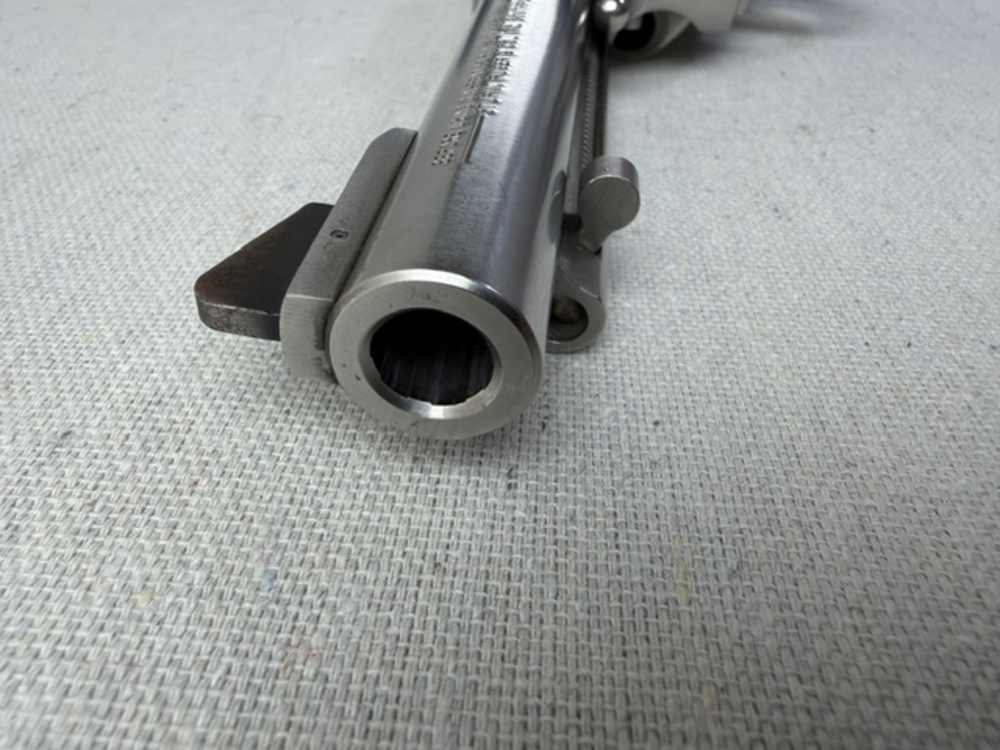 Ruger New Model Blackhawk 41 Mag 5.5" Stainless W/Box Bisley-img-18