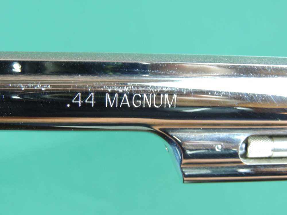 Smith and Wesson Model 29 - 10 Classic 44 Magnum Nickle Revolver-img-20