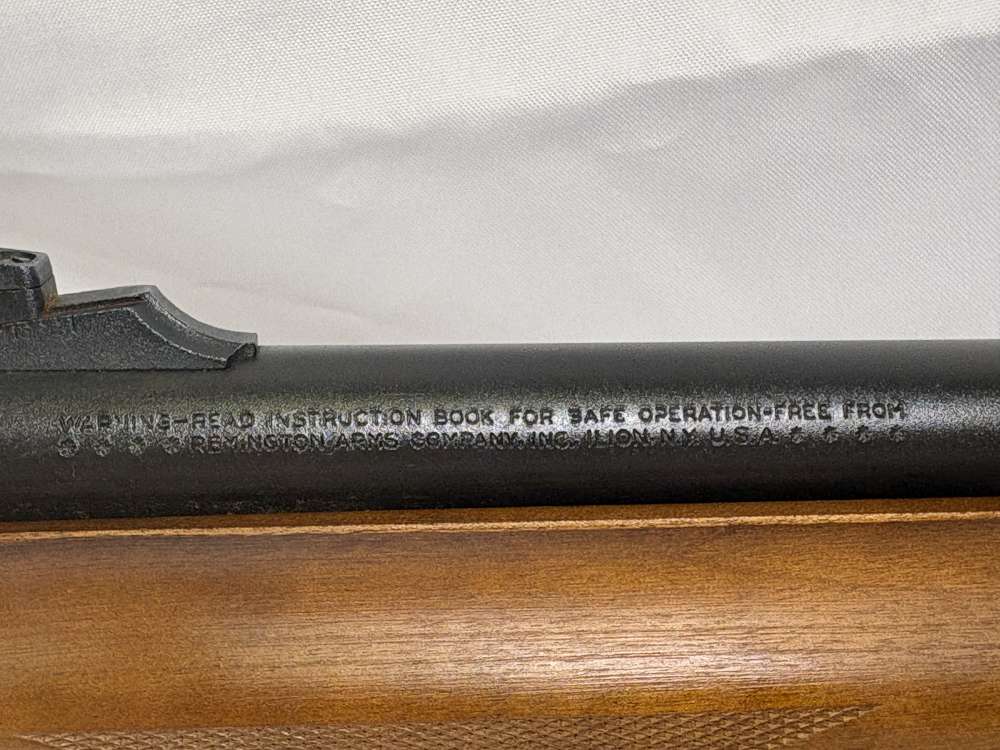 Remington 870 Express Magnum 12 Gauge Pump Shotgun w/Tasco Scope!-img-16