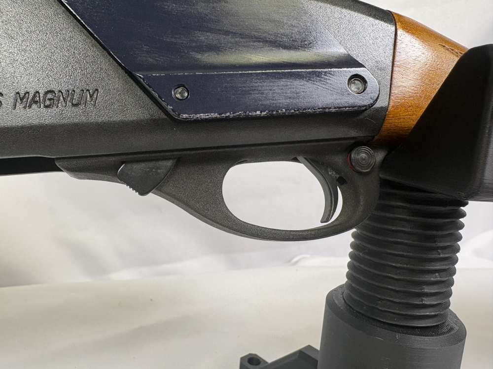 Remington 870 Express Magnum 12 Gauge Pump Shotgun w/Tasco Scope!-img-14