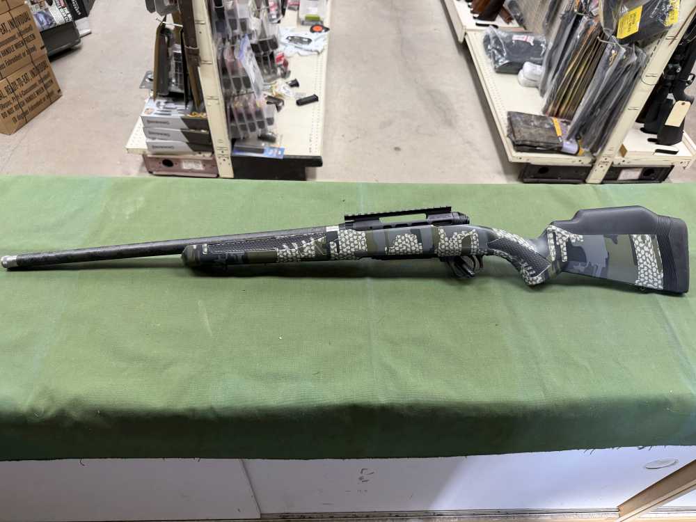 Savage ultra lite 6.5 creedmoor kuiu camo carbon fiber barrel 1:8 -img-6