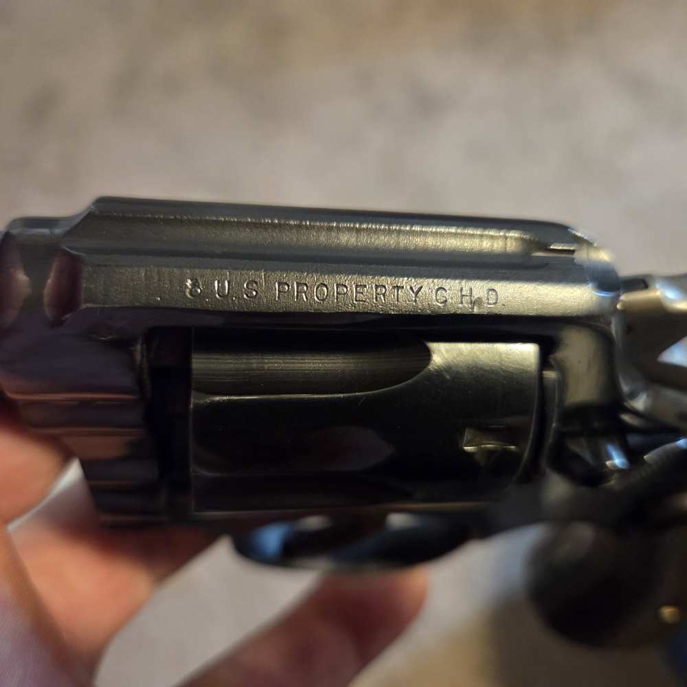 Smith and Wesson Victory 38 Special -img-8