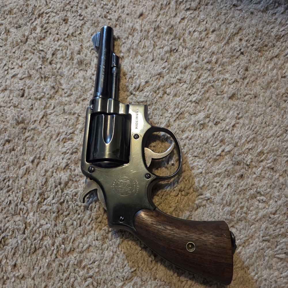 Smith and Wesson Victory 38 Special -img-0
