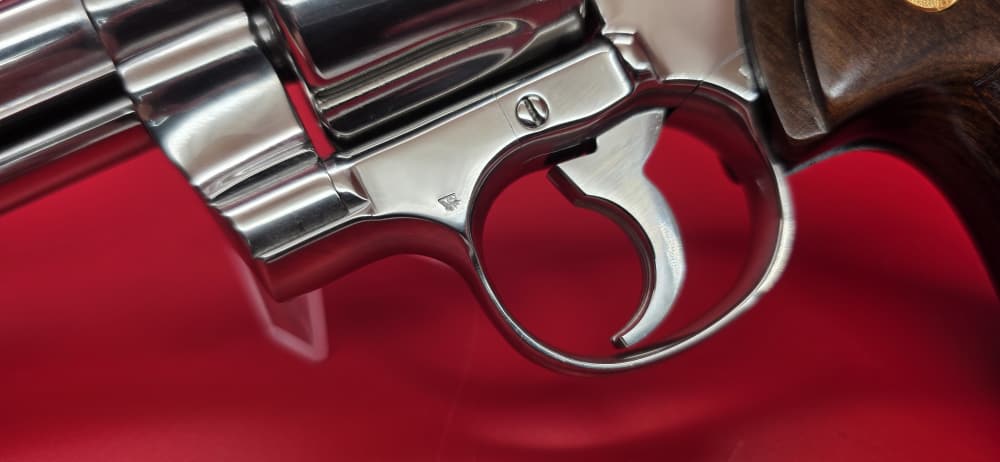 Extremely Rare 1988 Colt Python 6" Stainless-img-3