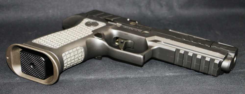 NEW! Sig Sauer P320 Spectre Comp 9mm 4.6" 10-rounds Pistol -img-17
