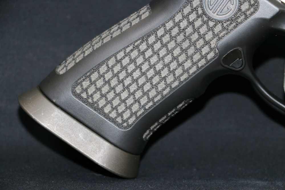 NEW! Sig Sauer P320 Spectre Comp 9mm 4.6" 10-rounds Pistol -img-6