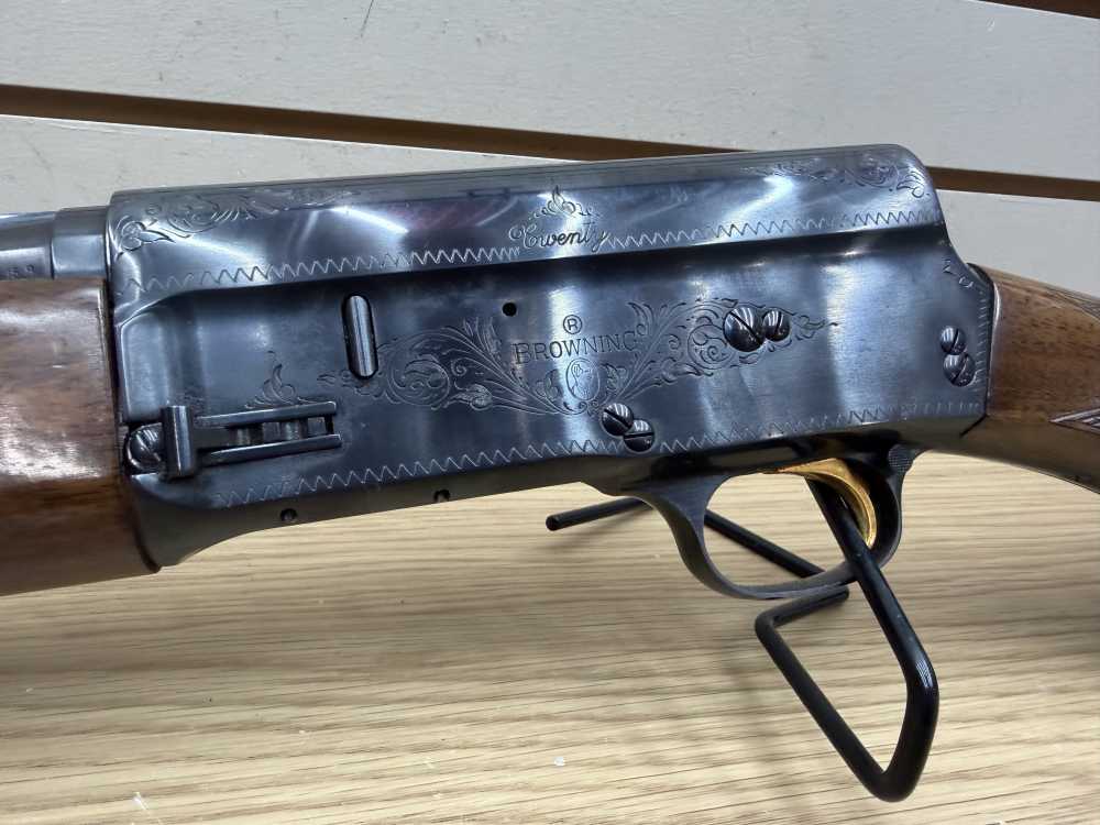Browning A5 twenty light weight 1972 Belgium great cond-img-11